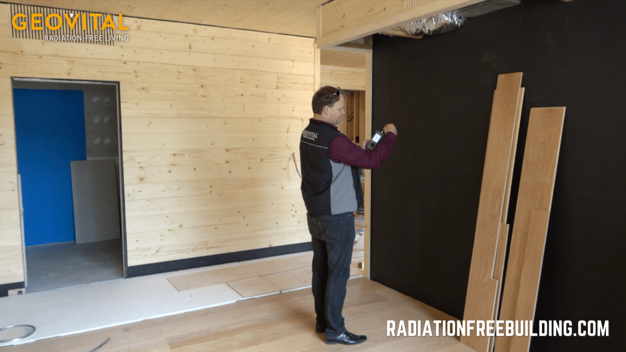 Checking results of RF radiation shielding in home with timber wall coverings
